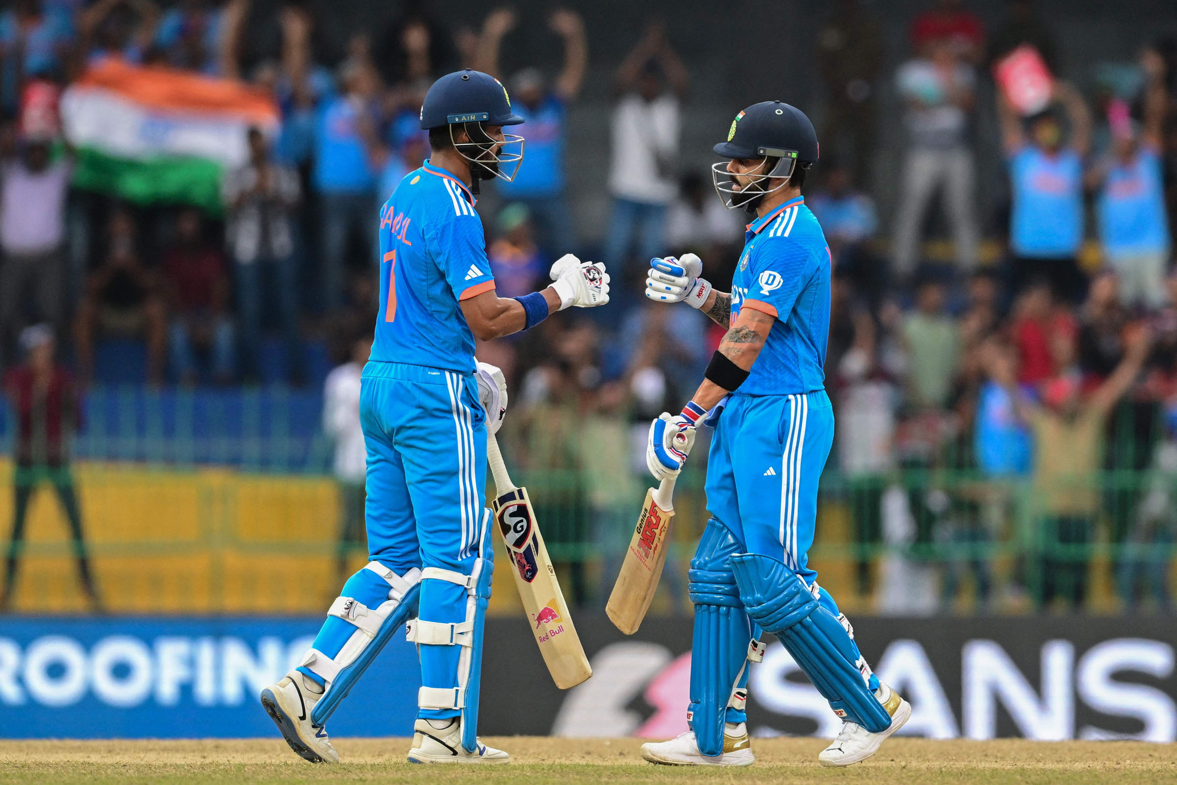 एसिया कप : जितका लागि भारतले दियो पाकिस्तानलाई ३ सय ५७ रनको लक्ष्य  